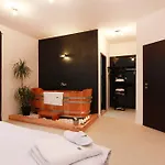 Gæstehus Jbi Wellness Kolín