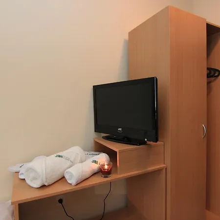 Penzion Jbi Wellness Kolín