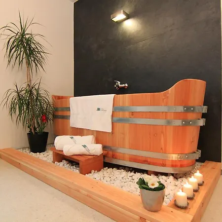 Jbi Wellness Konukevi Kolín