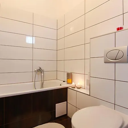Jbi Wellness Penzion Kolín