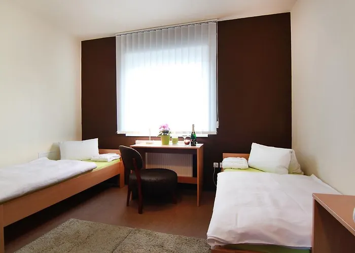 Jbi Wellness Gæstehus Kolín